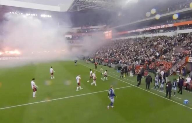 九游娱乐空间-关键时刻底特律活塞造点机会:NBA常规赛节点到来;球迷炸锅;资深球员宣示担当的简单介绍