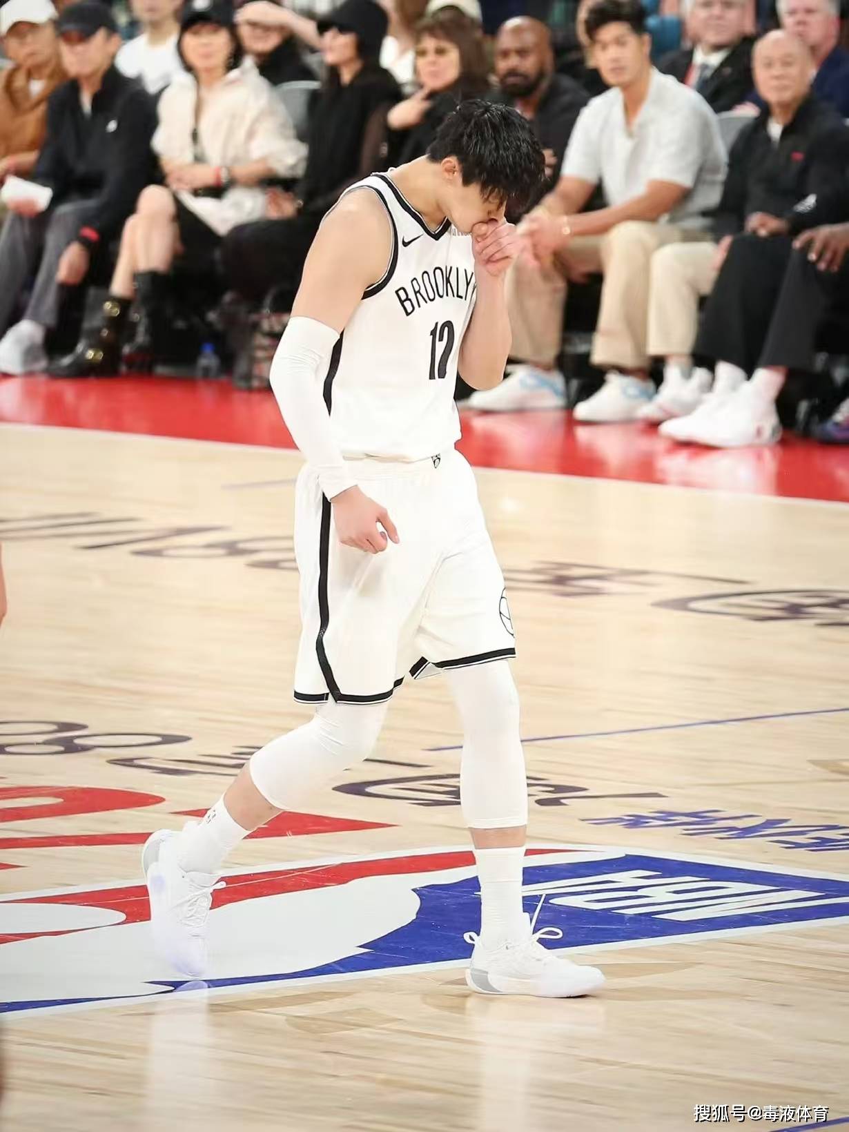 九游下载中心-NBA季后赛国际比赛日走向成谜，北京首钢战术微调，引发热议，年轻球员得到机会的简单介绍